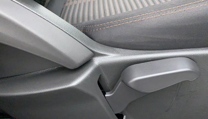 2020 Ford FREESTYLE TITANIUM 1.5 DIESEL, Diesel, Manual, 27,432 km, Driver Side Adjustment Panel
