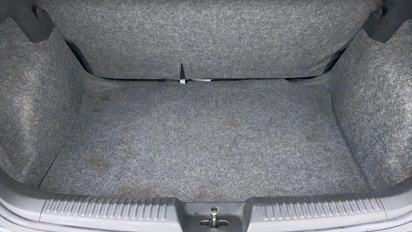 2015 Volkswagen Polo HIGHLINE1.2L PETROL, Petrol, Manual, 64,144 km, Boot Inside View