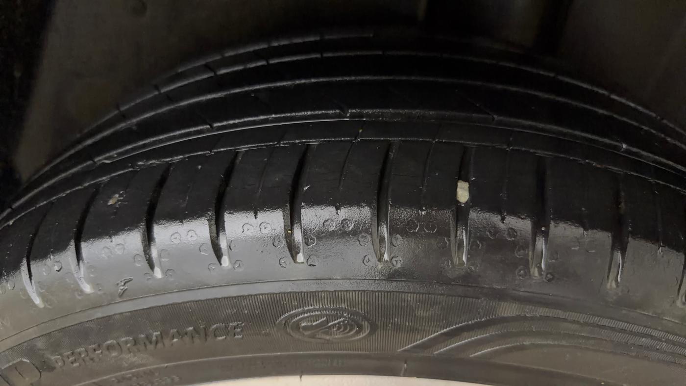 2021 MG HECTOR SHARP 1.5 PETROL CVT, Petrol, Automatic, 44,428 km, Left Rear Tyre Tread
