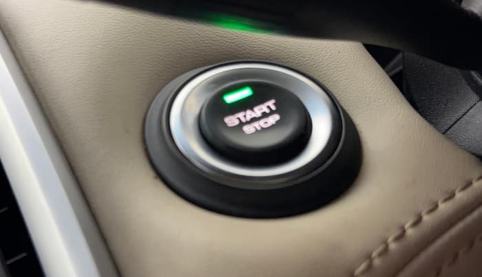 2021 MG HECTOR SHARP 1.5 PETROL CVT, Petrol, Automatic, 44,428 km, Keyless Start/ Stop Button