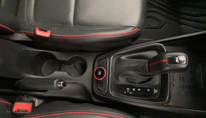 2022 Hyundai VENUE N LINE N8 1.0 TURBO DCT, Petrol, Automatic, 34,027 km, Gear Lever