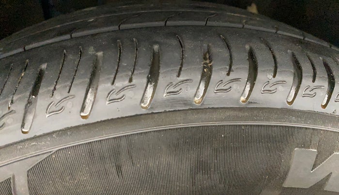 2022 Hyundai VENUE N LINE N8 1.0 TURBO DCT, Petrol, Automatic, 34,027 km, Left Front Tyre Tread