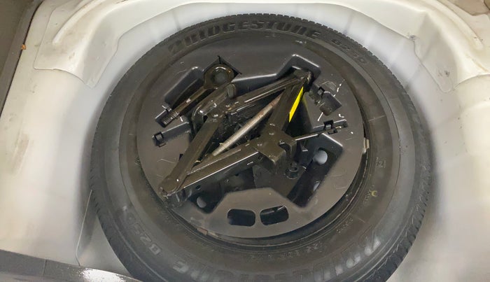 2012 Hyundai i10 MAGNA 1.1, Petrol, Manual, 1,08,130 km, Spare Tyre