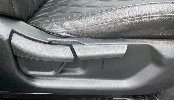 2020 Hyundai Creta SX 1.5 PETROL, Petrol, Manual, 46,395 km, Driver Side Adjustment Panel
