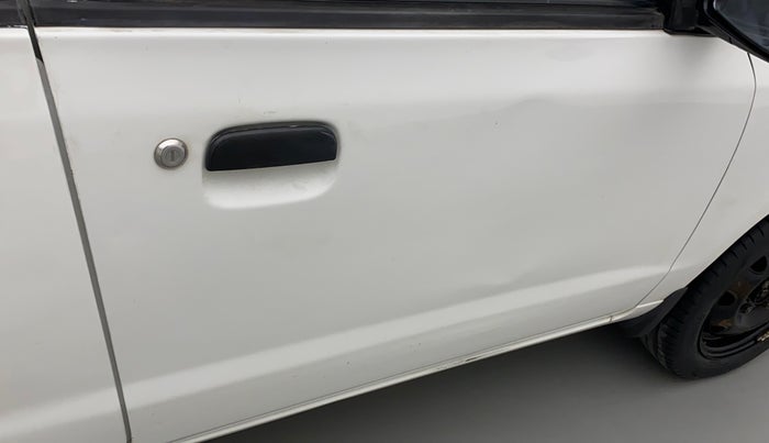 2014 Maruti Alto K10 VXI, Petrol, Manual, 96,327 km, Driver-side door - Slightly dented
