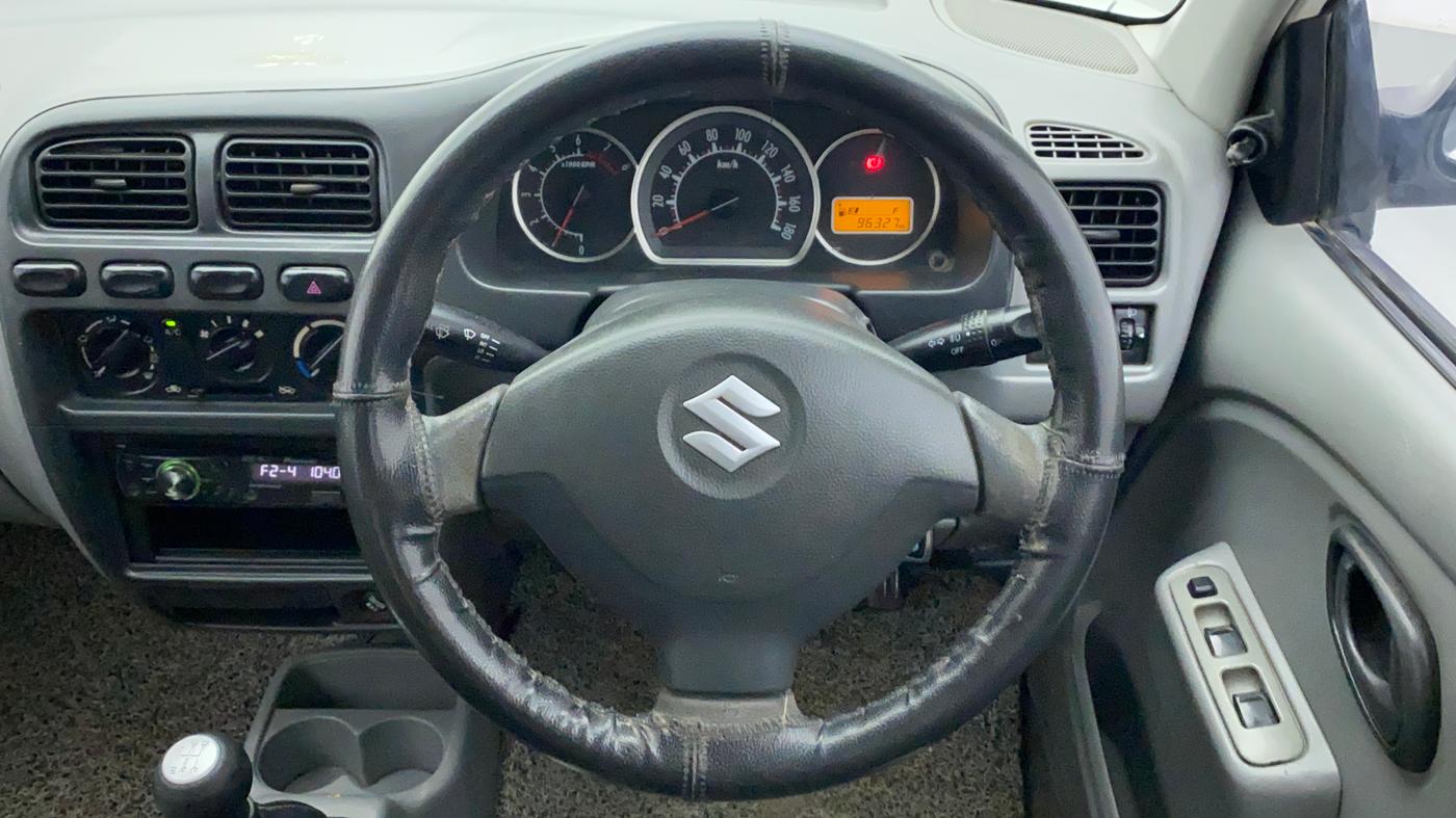 2014 Maruti Alto K10 VXI, Petrol, Manual, 96,327 km, Steering Wheel Close Up