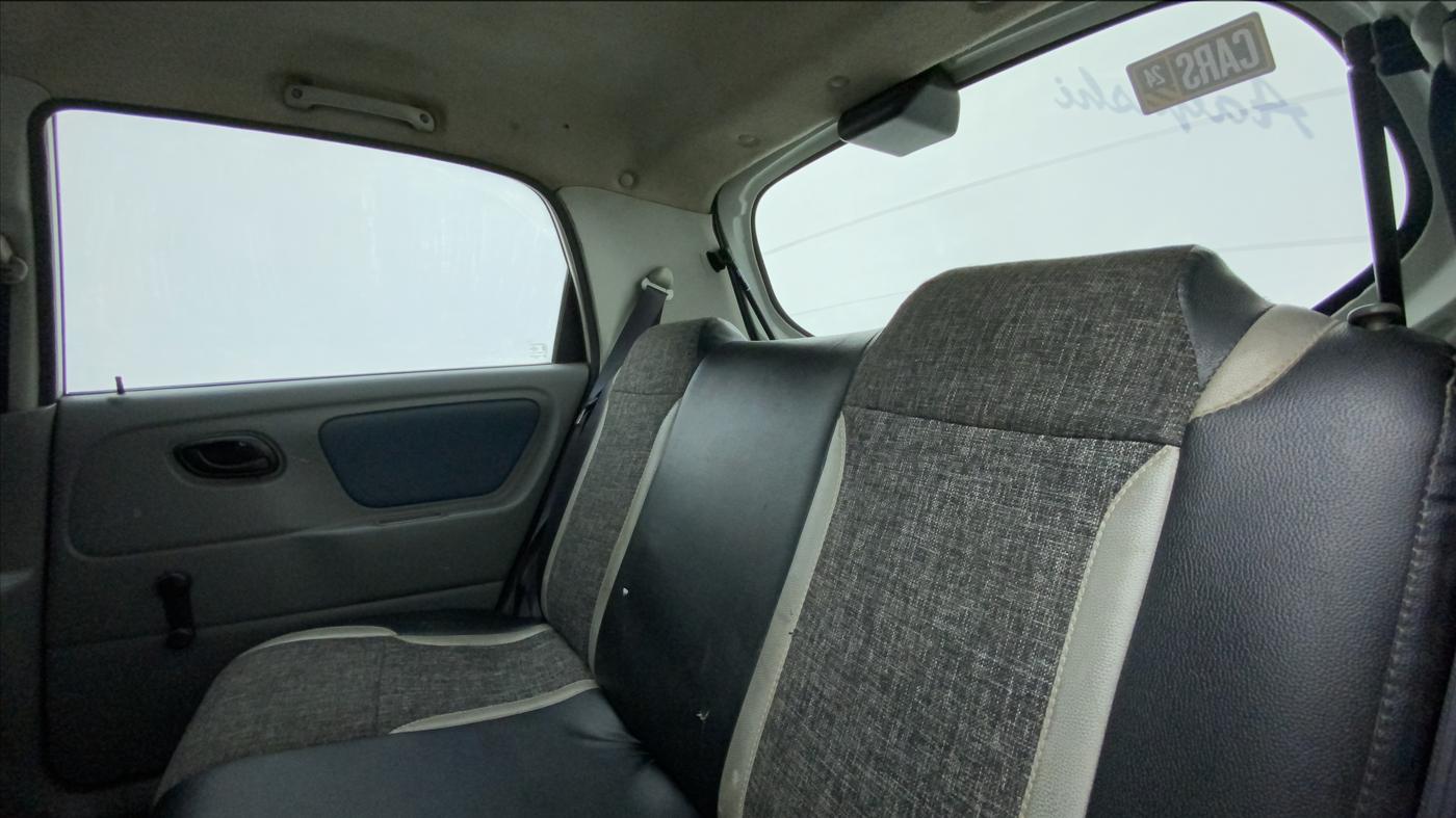2014 Maruti Alto K10 VXI, Petrol, Manual, 96,327 km, Right Side Rear Door Cabin