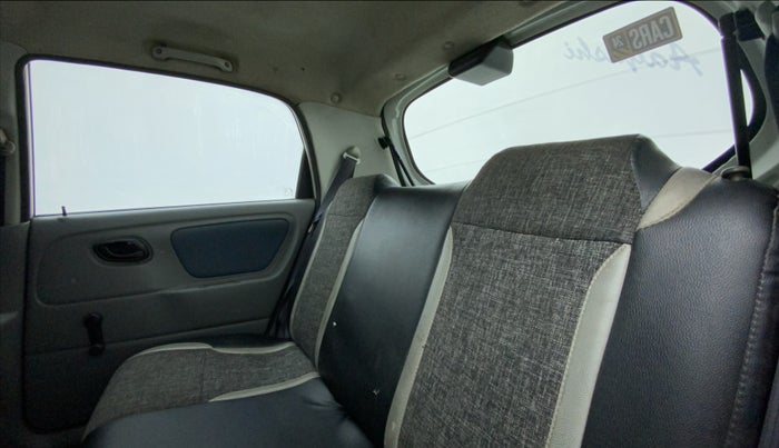 2014 Maruti Alto K10 VXI, Petrol, Manual, 96,327 km, Right Side Rear Door Cabin