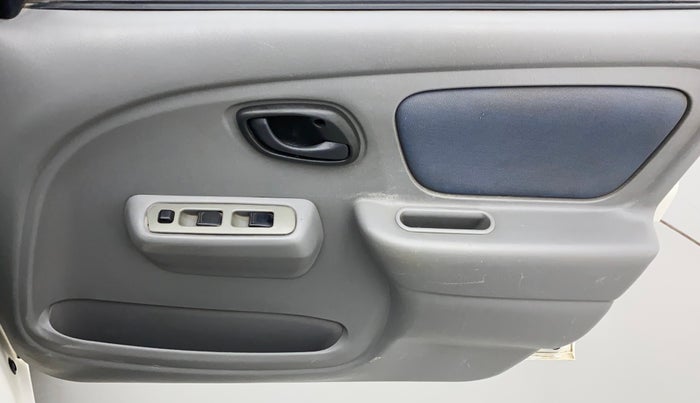 2014 Maruti Alto K10 VXI, Petrol, Manual, 96,327 km, Driver Side Door Panels Control