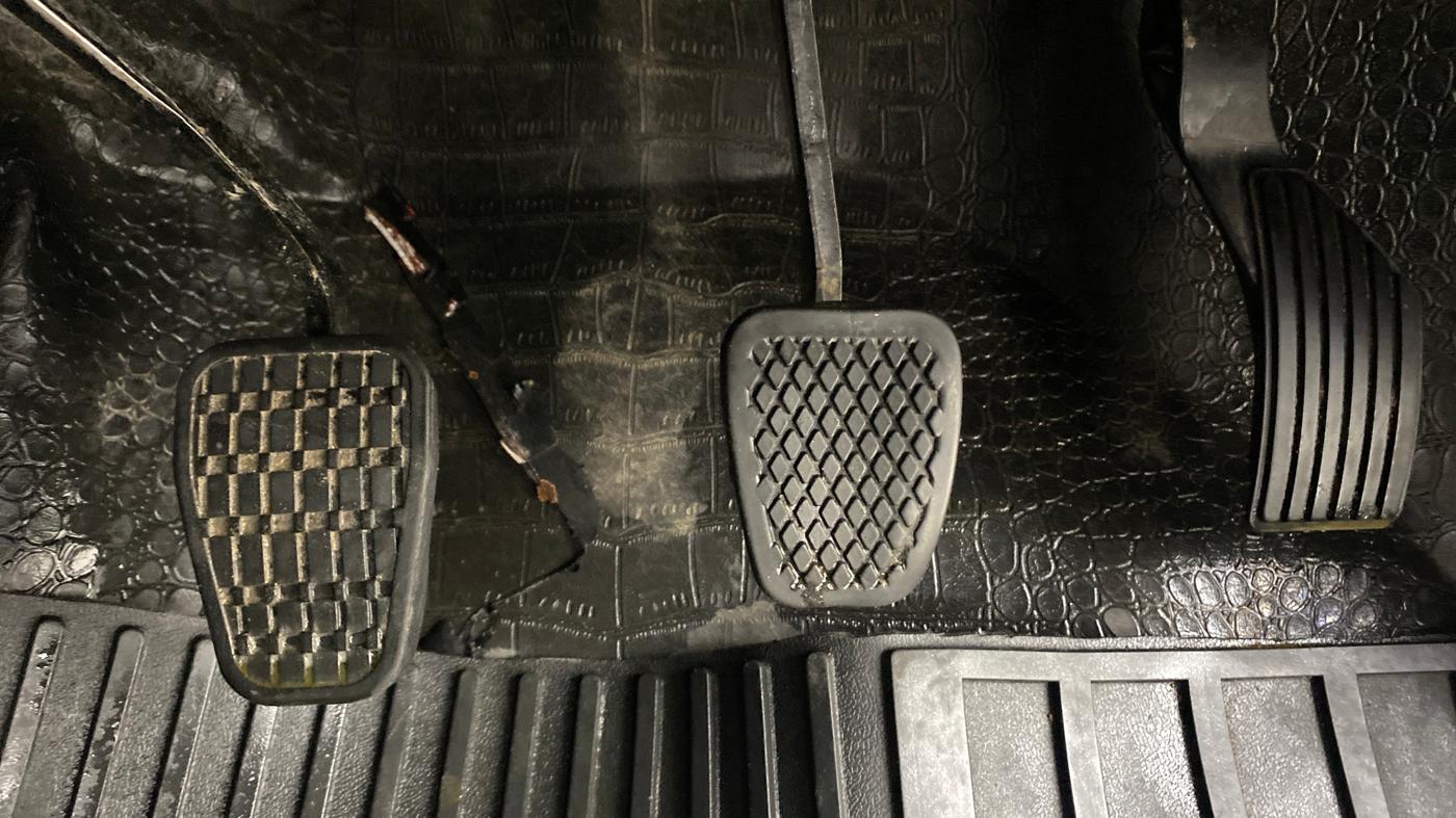 2022 Tata PUNCH ACCOMPLISHED MT, Petrol, Manual, 66,097 km, Pedals