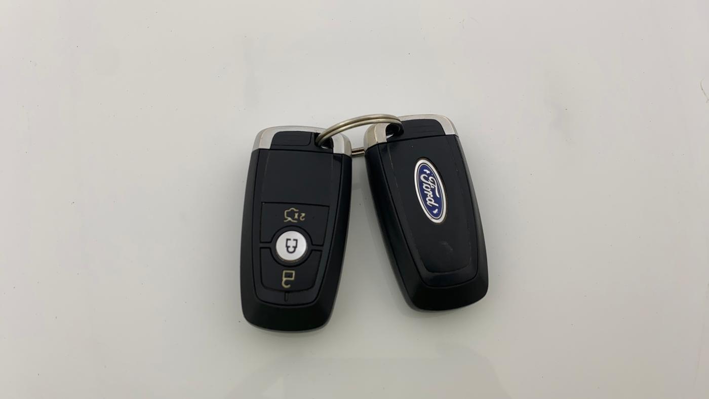 2018 Ford Figo Aspire TITANIUM 1.2 PETROL, Petrol, Manual, 34,425 km, Key Close Up