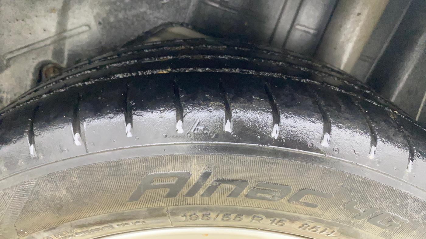 2018 Ford Figo Aspire TITANIUM 1.2 PETROL, Petrol, Manual, 34,425 km, Left Rear Tyre Tread