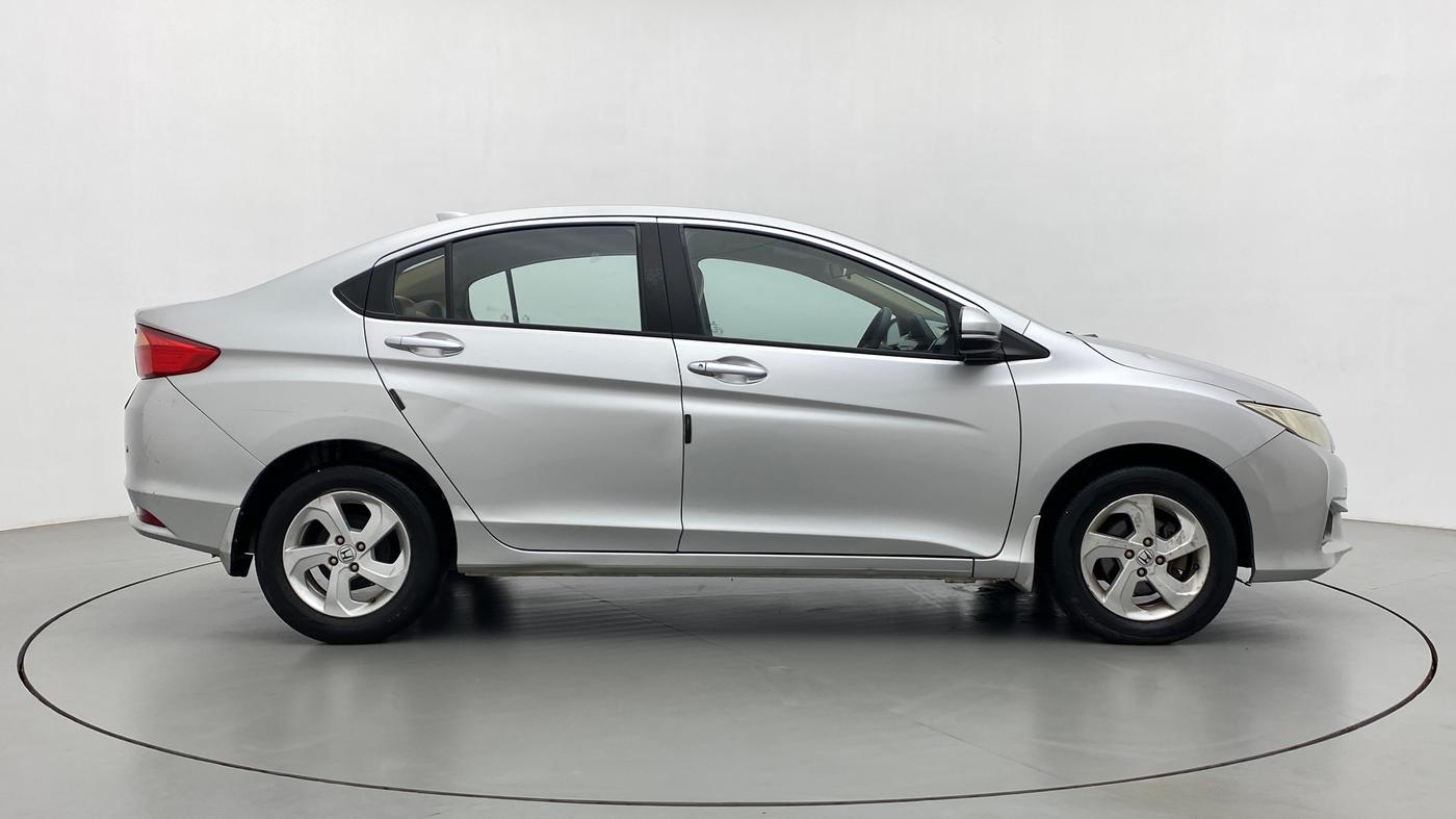 2015 Honda City 1.5L I-DTEC V, Diesel, Manual, 1,10,396 km, Right Side View