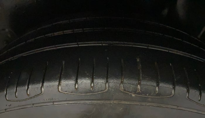 2019 Volkswagen Polo COMFORTLINE 1.0L MPI, Petrol, Manual, 75,382 km, Left Rear Tyre Tread