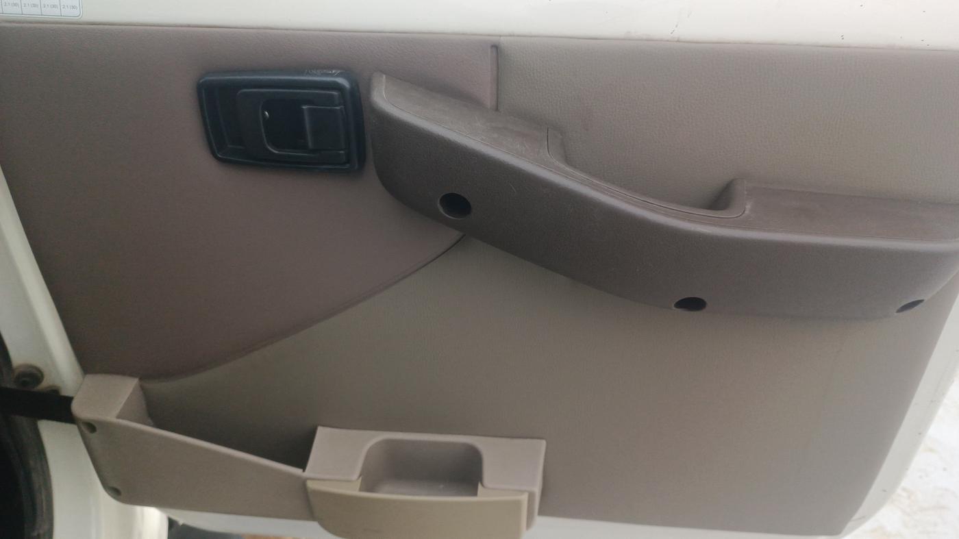2022 Mahindra Bolero B6 (O), Diesel, Manual, 87,372 km, Driver Side Door Panels Control