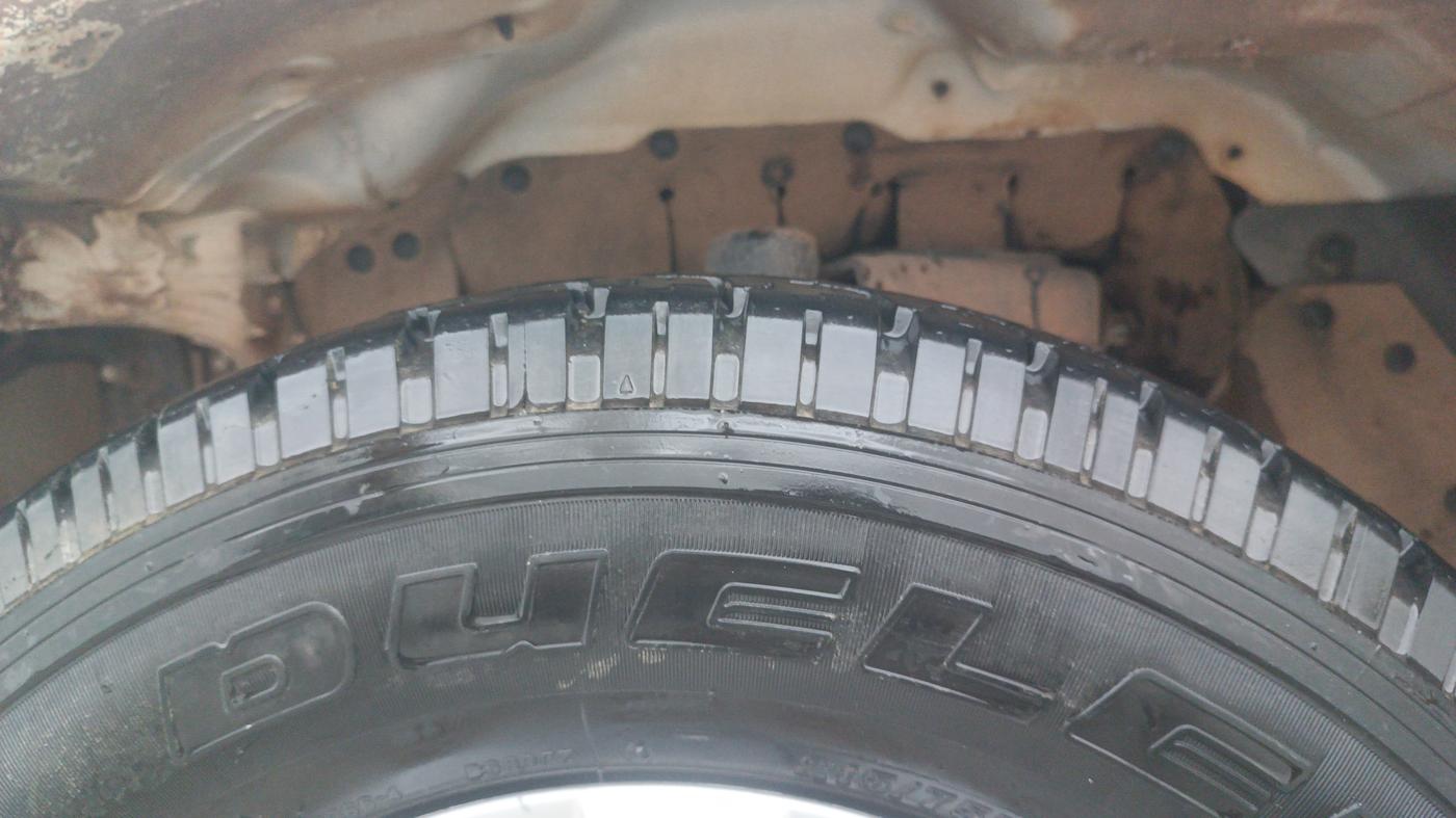 2022 Mahindra Bolero B6 (O), Diesel, Manual, 87,372 km, Left Front Tyre Tread