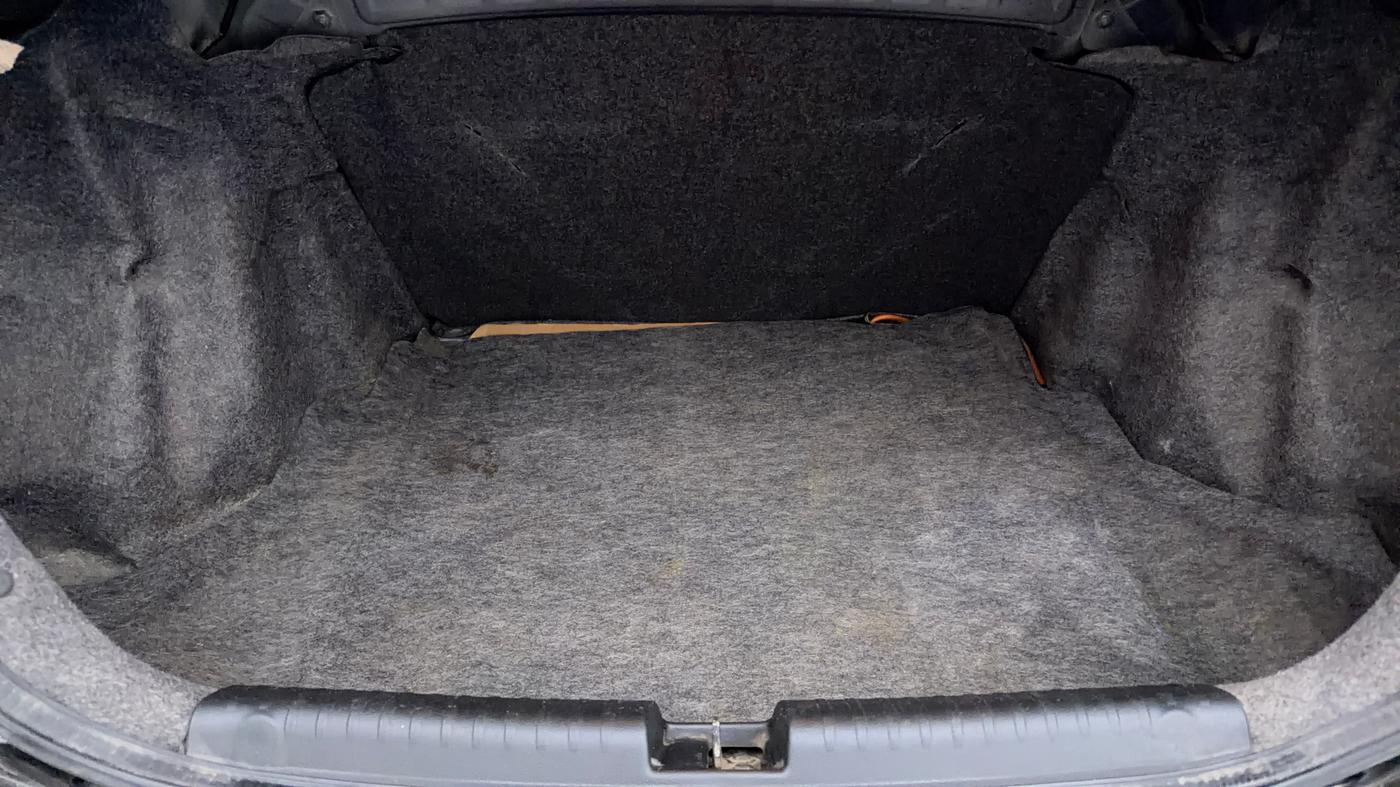 2015 Honda Amaze 1.2L I-VTEC S, Petrol, Manual, 88,005 km, Boot Inside