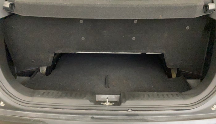 2024 Maruti BREZZA VXI S-CNG, CNG, Manual, 11,445 km, Boot Inside