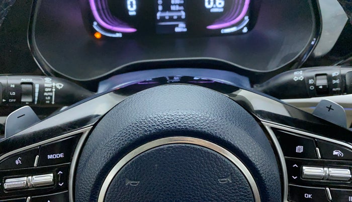 2022 KIA CARENS LUXURY PLUS 1.4 PETROL DCT 7 STR, Petrol, Automatic, 8,965 km, Paddle Shifters