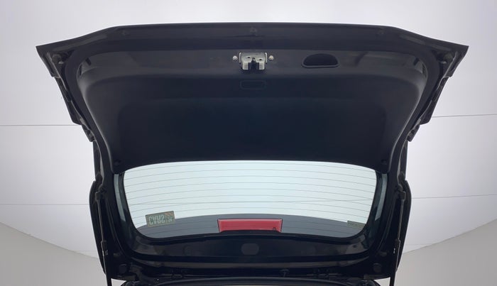 2022 KIA CARENS LUXURY PLUS 1.4 PETROL DCT 7 STR, Petrol, Automatic, 8,965 km, Boot Door Open