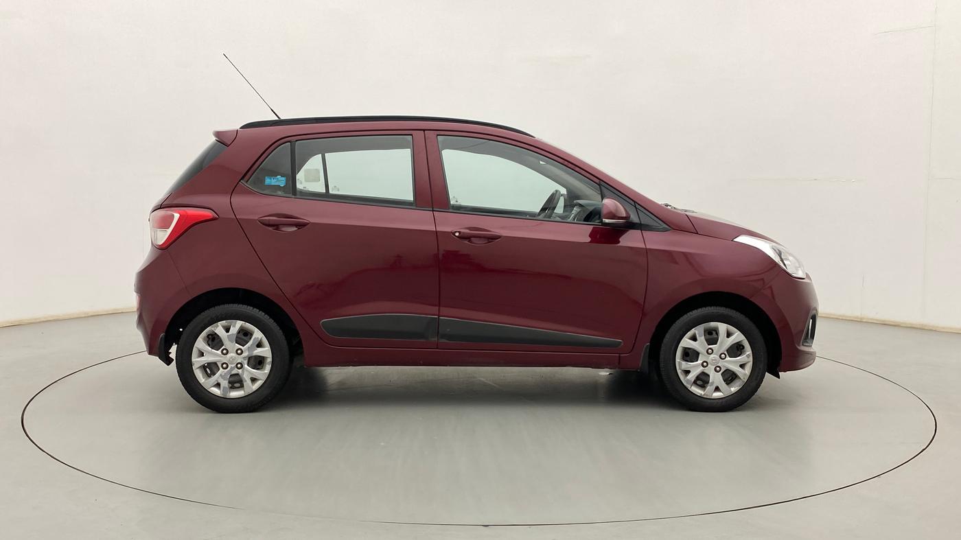 2016 Hyundai Grand i10 SPORTZ 1.2 KAPPA VTVT, Petrol, Manual, 94,949 km, Right Side View