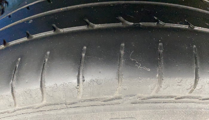 2017 Maruti Celerio ZXI AMT (O), Petrol, Automatic, 93,434 km, Left Rear Tyre Tread