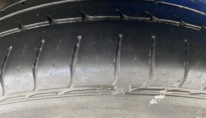 2017 Maruti Celerio ZXI AMT (O), Petrol, Automatic, 93,434 km, Right Rear Tyre Tread