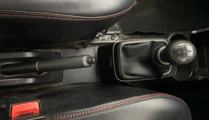 2019 Maruti S PRESSO LXI, Petrol, Manual, 25,815 km, Gear Lever