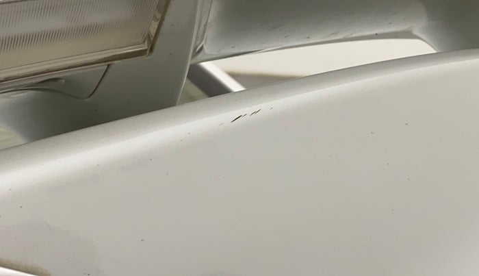 2019 Maruti Ciaz ALPHA 1.5 SHVS PETROL, Petrol, Manual, 52,204 km, Dicky (Boot door) - Minor scratches