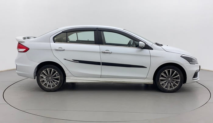 2019 Maruti Ciaz ALPHA 1.5 SHVS PETROL, Petrol, Manual, 52,204 km, Right Side View