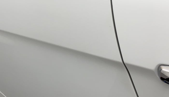 2019 Maruti Ciaz ALPHA 1.5 SHVS PETROL, Petrol, Manual, 52,204 km, Right quarter panel - Slightly dented
