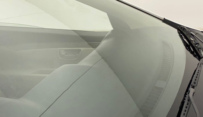 2019 Maruti Ciaz ALPHA 1.5 SHVS PETROL, Petrol, Manual, 52,204 km, Front windshield - Minor spot on windshield
