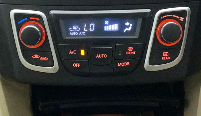 2019 Maruti Ciaz ALPHA 1.5 SHVS PETROL, Petrol, Manual, 52,204 km, Automatic Climate Control