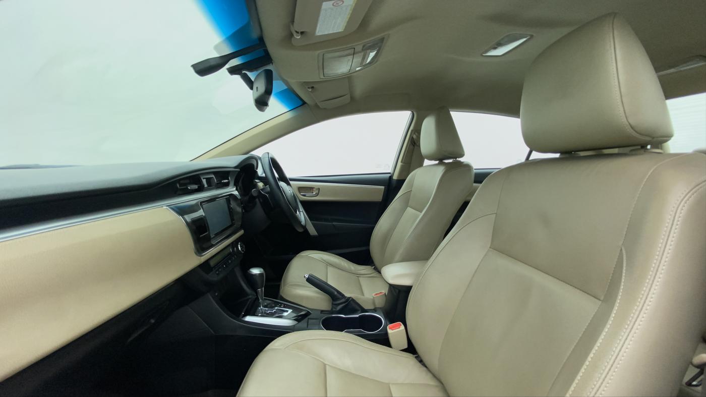 2015 Toyota Corolla Altis VL CVT PETROL, Petrol, Automatic, 87,323 km, Right Side Front Door Cabin