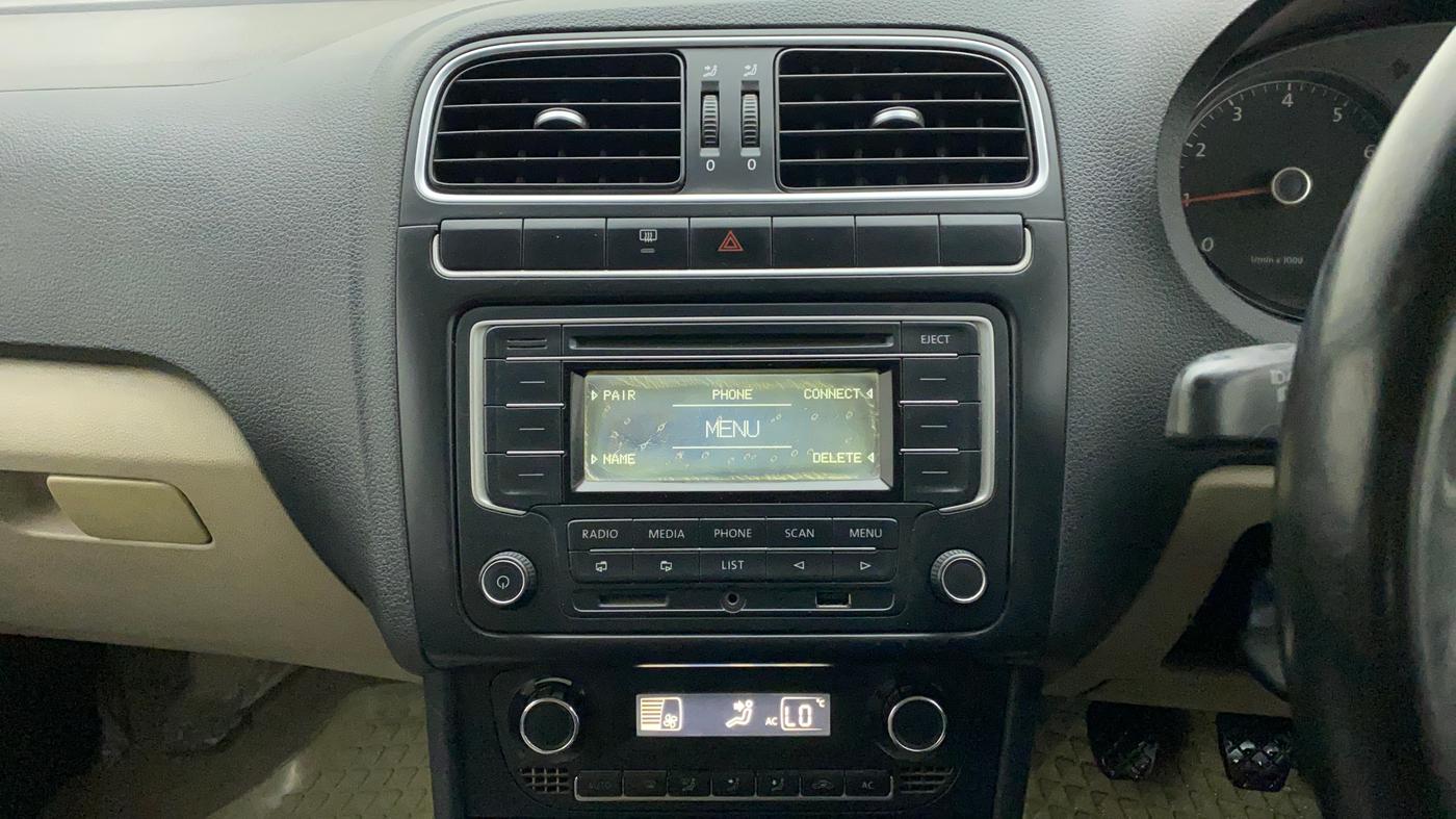 2013 Volkswagen Polo HIGHLINE1.2L, Petrol, Manual, 29,549 km, Air Conditioner
