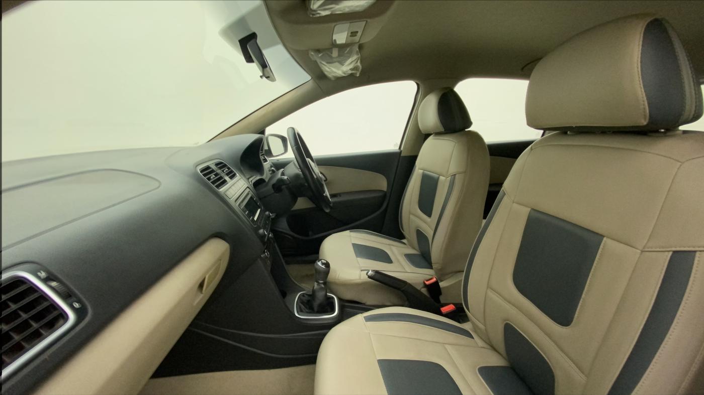 2013 Volkswagen Polo HIGHLINE1.2L, Petrol, Manual, 29,549 km, Right Side Front Door Cabin