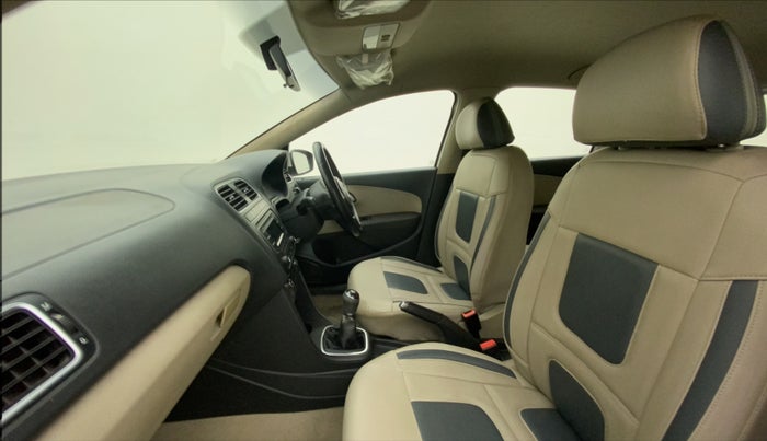 2013 Volkswagen Polo HIGHLINE1.2L, Petrol, Manual, 29,549 km, Right Side Front Door Cabin
