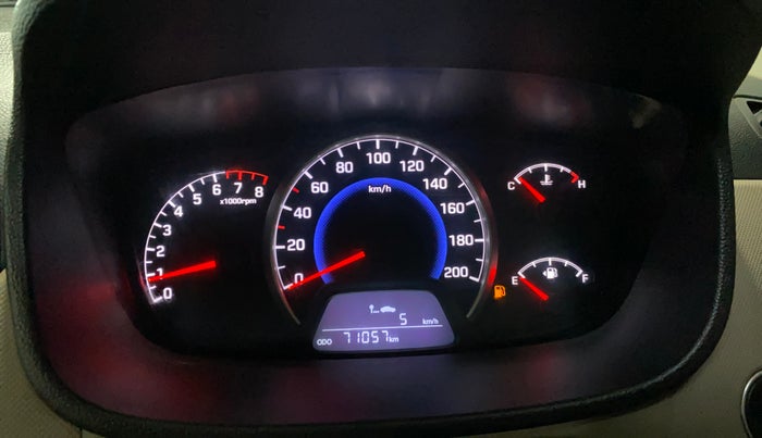 2014 Hyundai Grand i10 SPORTZ 1.2 KAPPA VTVT, Petrol, Manual, 71,054 km, Odometer Image