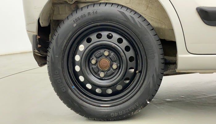 2011 Maruti Wagon R 1.0 VXI, Petrol, Manual, 16,804 km, Right Rear Wheel