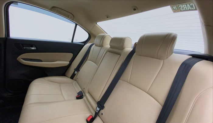 2021 Honda City 1.5L I-VTEC ZX, Petrol, Manual, 67,146 km, Right Side Rear Door Cabin