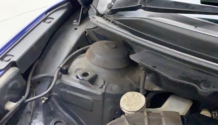 2016 Maruti Baleno ZETA CVT PETROL 1.2, Petrol, Automatic, 1,10,629 km, Left Apron - Apron is partially repaired