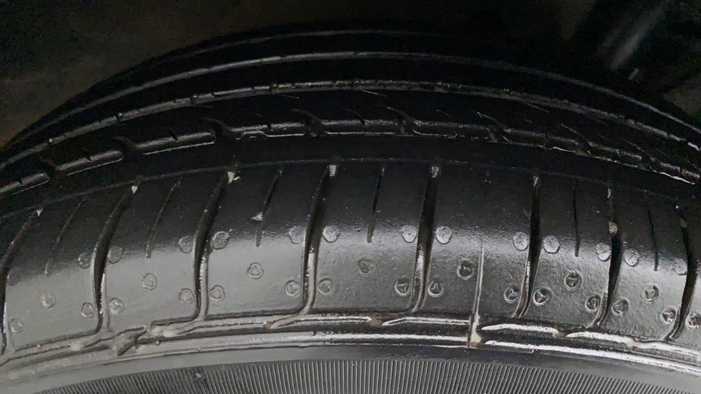 2016 Maruti Baleno ZETA CVT PETROL 1.2, Petrol, Automatic, 1,10,629 km, Right Rear Tyre Tread