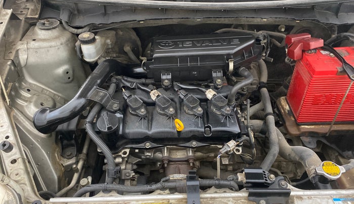 2015 Toyota Etios Liva G, Petrol, Manual, 1,14,496 km, Engine View - Right