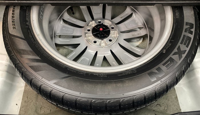 2018 Hyundai Tucson GLS 2WD AT PETROL, Petrol, Automatic, 92,925 km, Spare Tyre