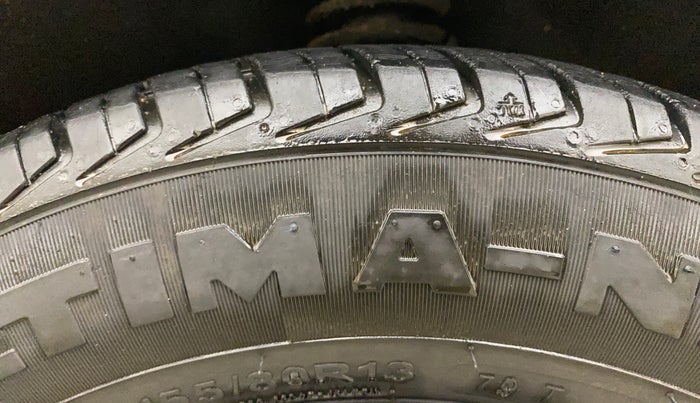 2020 Maruti Eeco 5 STR WITH A/C+HTR, Petrol, Manual, 63,172 km, Right Front Tyre Tread