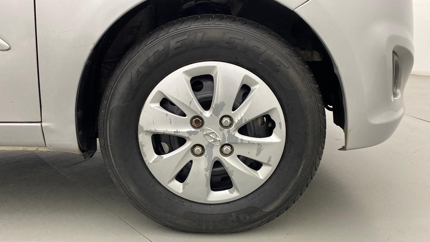 2012 Hyundai i10 MAGNA 1.2 KAPPA2, Petrol, Manual, 12,030 km, Right Front Wheel