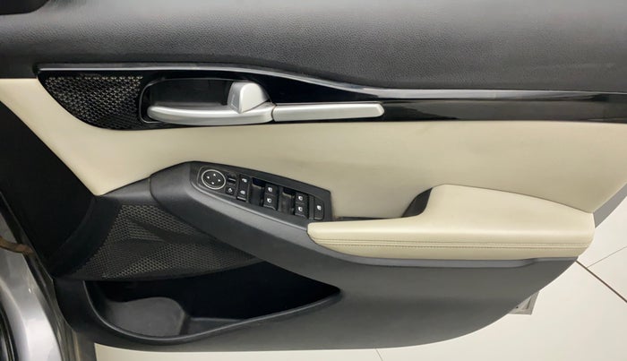 2020 KIA SELTOS HTX 1.5 DIESEL, Diesel, Manual, 91,690 km, Driver Side Door Panels Control