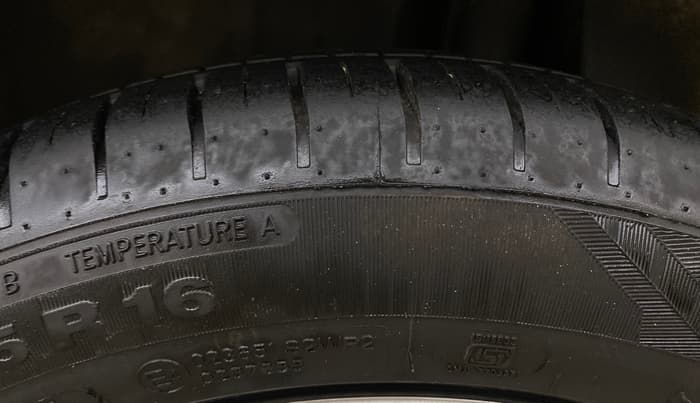 2025 Maruti Baleno ALPHA 1.2 AGS, Petrol, Automatic, 9,919 km, Left Rear Tyre Tread