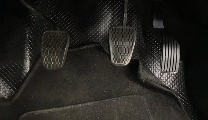 2019 Tata NEXON XM PETROL, Petrol, Manual, 56,143 km, Pedals