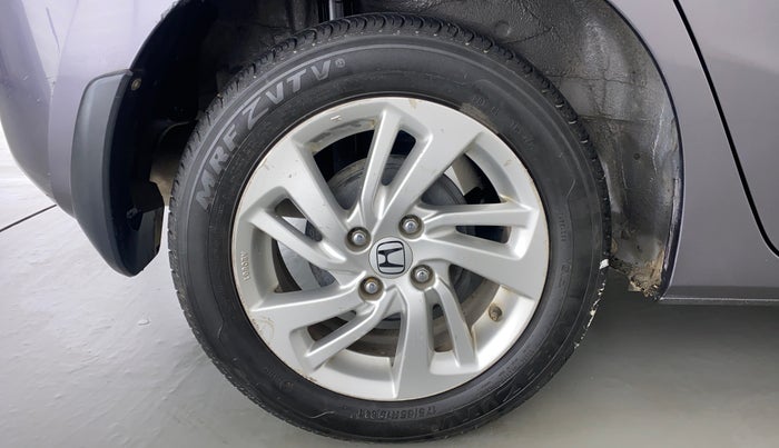 2018 Honda Jazz 1.2 V AT, Petrol, Automatic, 40,615 km, Right Rear Wheel